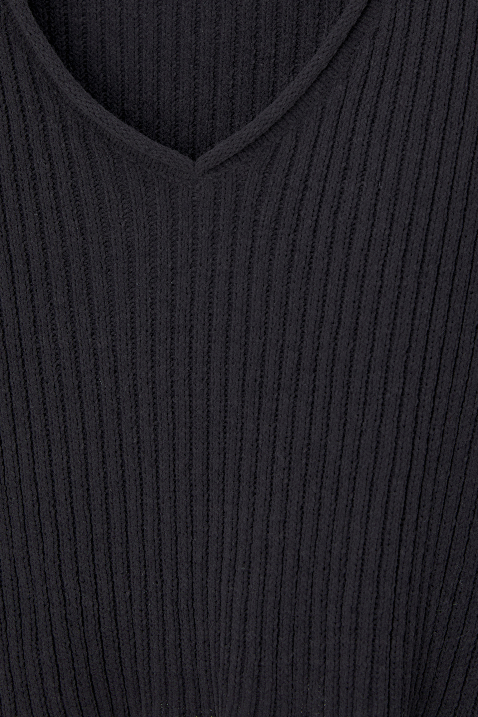 Cropped V-neck sweater - pull&bear