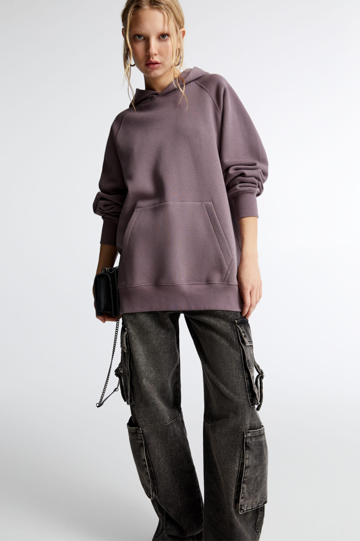 Basics - Sweatshirts & hoodies - Clothing - Woman - PULL&BEAR Bosnia And  Herzegovina