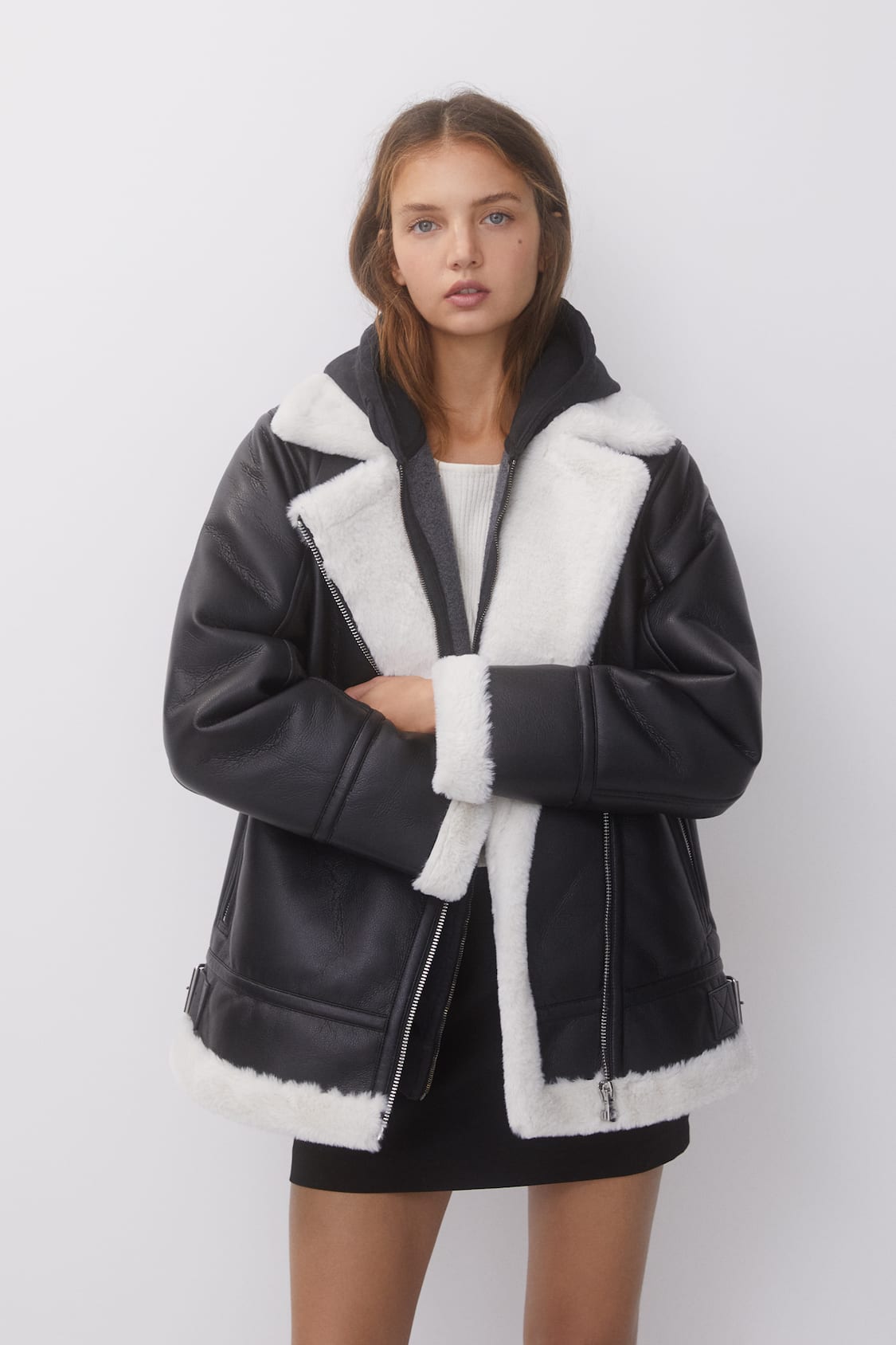 Extra-long faux fur coat - PULL&BEAR