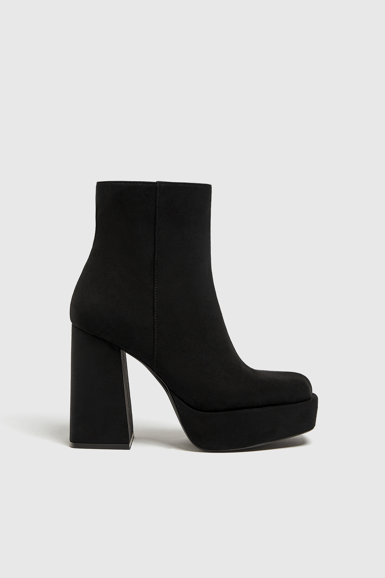 NICOLETTE Black Leather Pointed Toe Ankle Bootie | Women's Booties – Steve  Madden