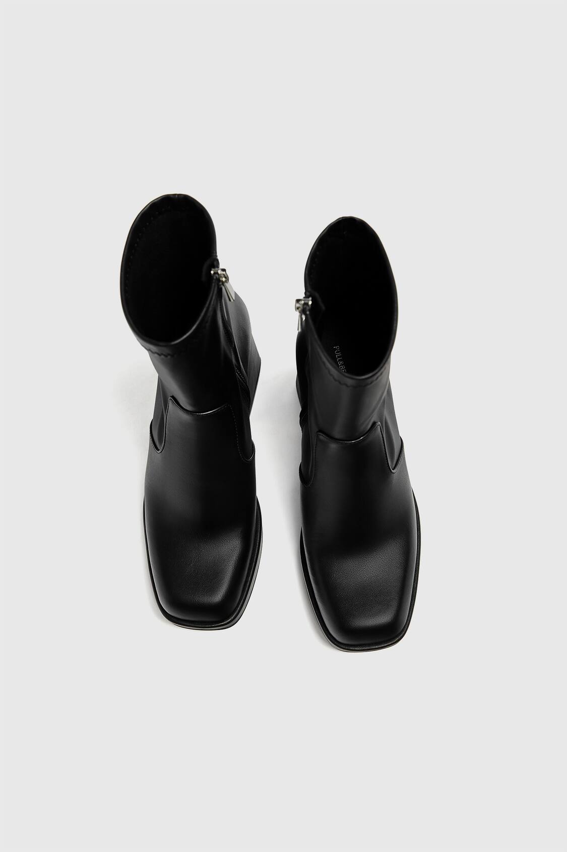 Stretch heeled ankle boots - pull&bear