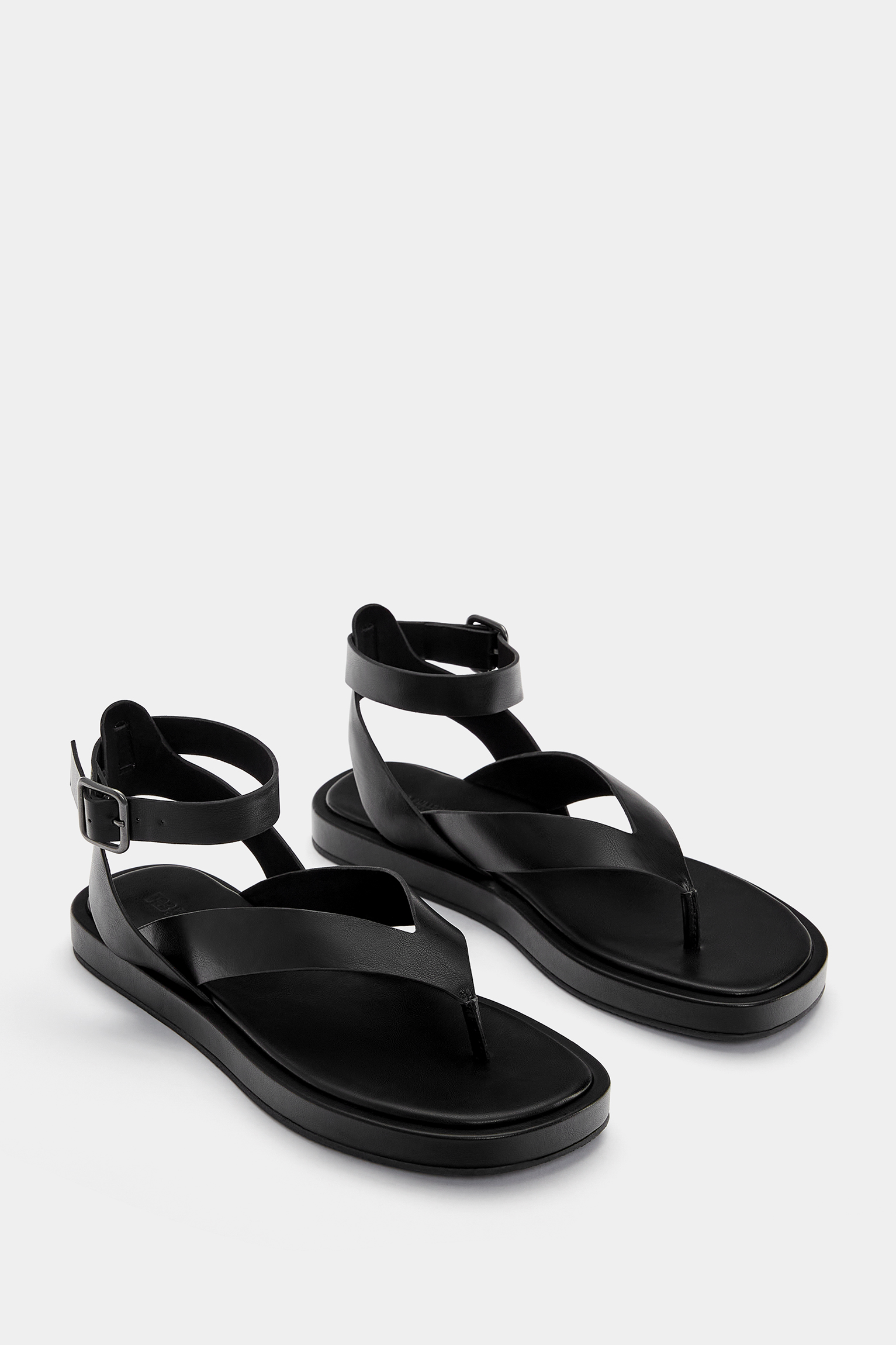 Amazon.com: White And Black Flat Sandals