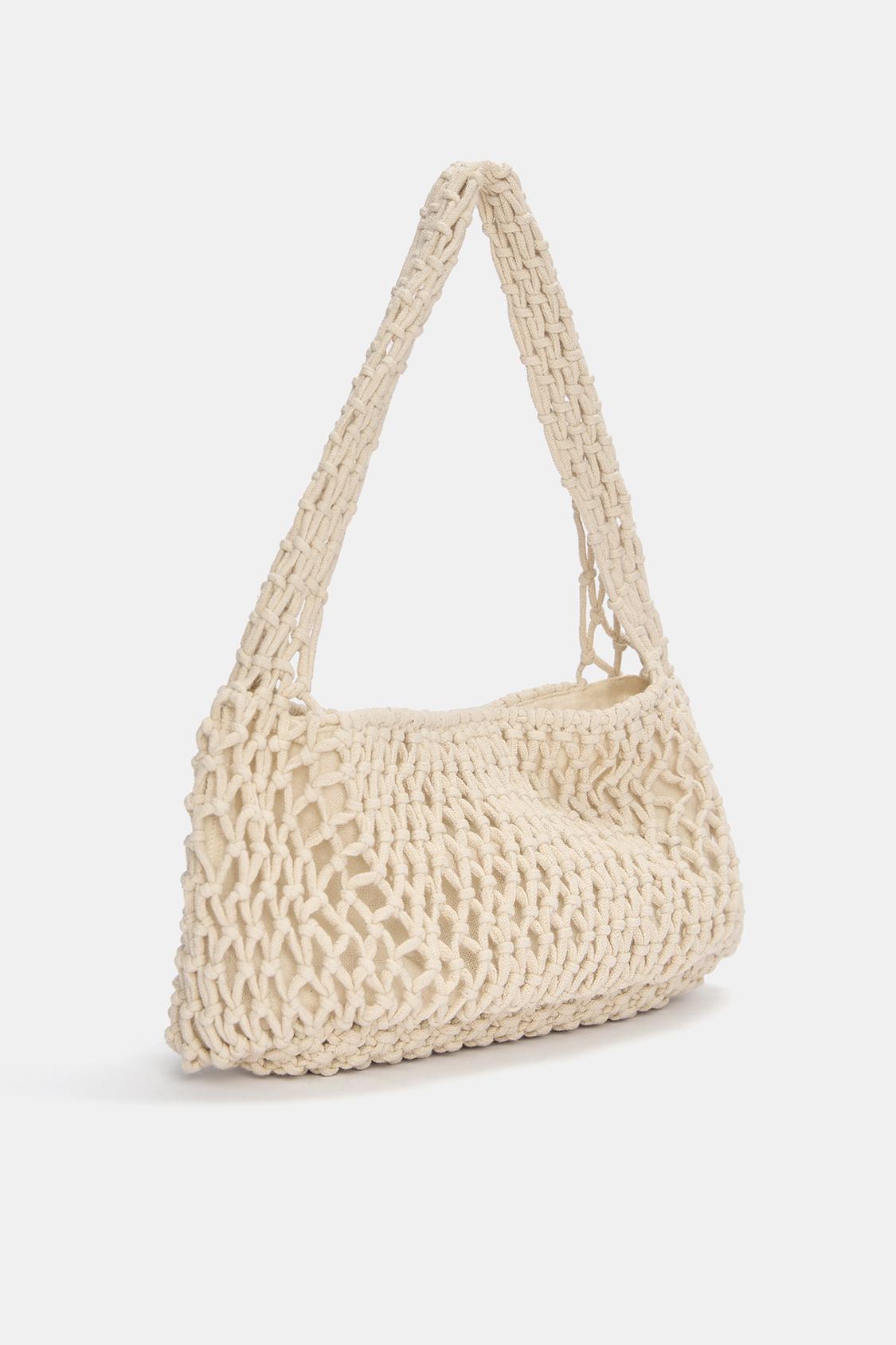 Mesh shoulder bag - pull&bear 
