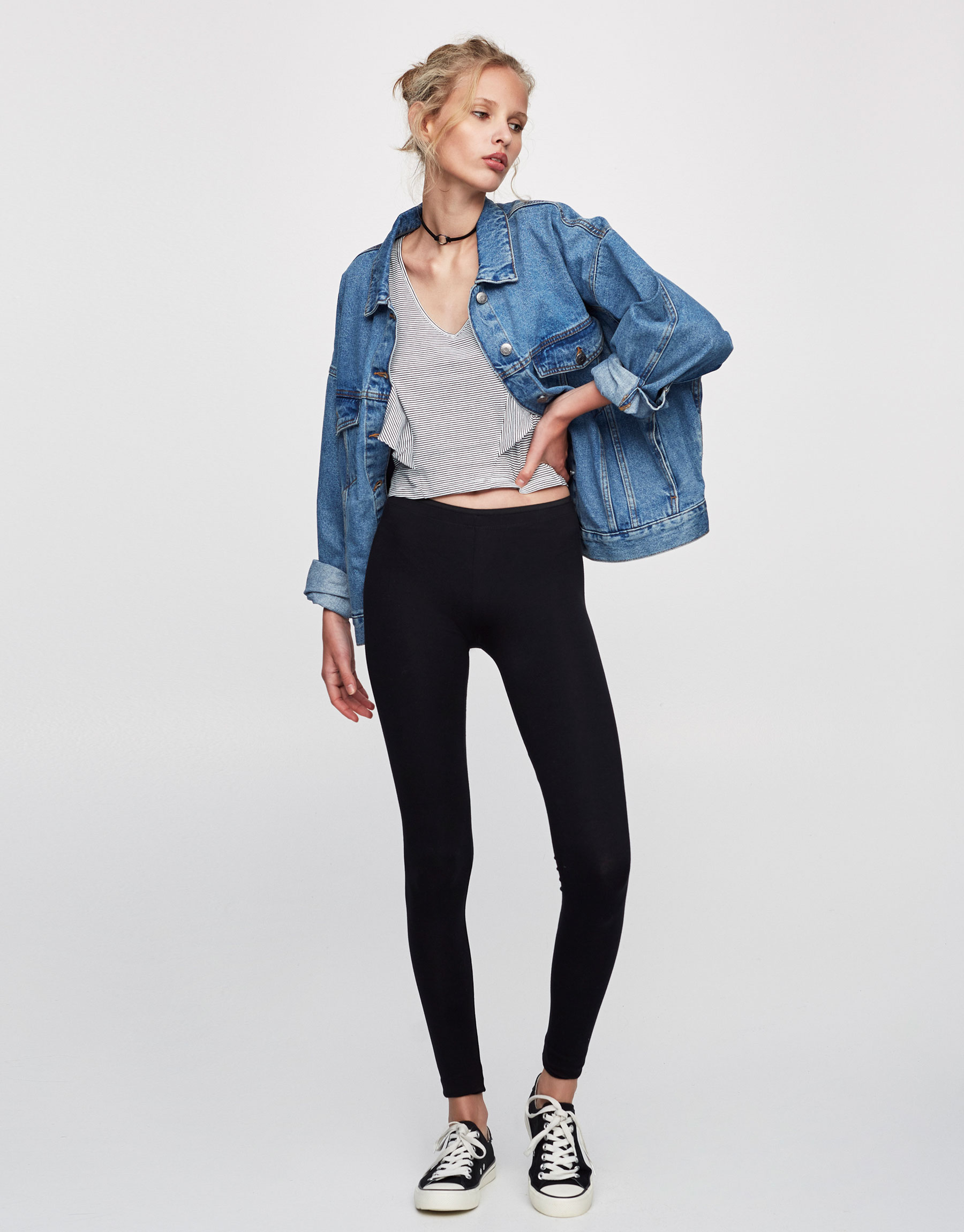 Pantalones de mujer PULL&BEAR Primavera Verano 2017