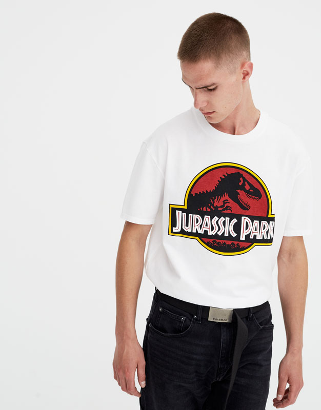 pull and bear jurassic park t shirt