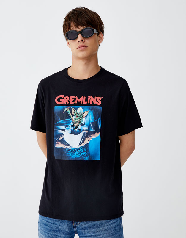 T shirt gremlins pull and bear chart clearance with