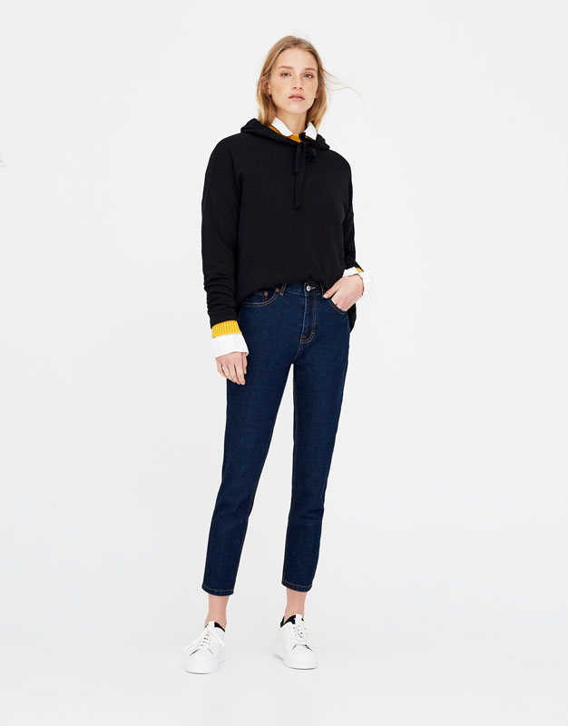 basic mom fit jeans pull and bear