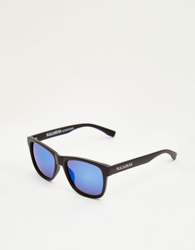 gafas sol pull and bear