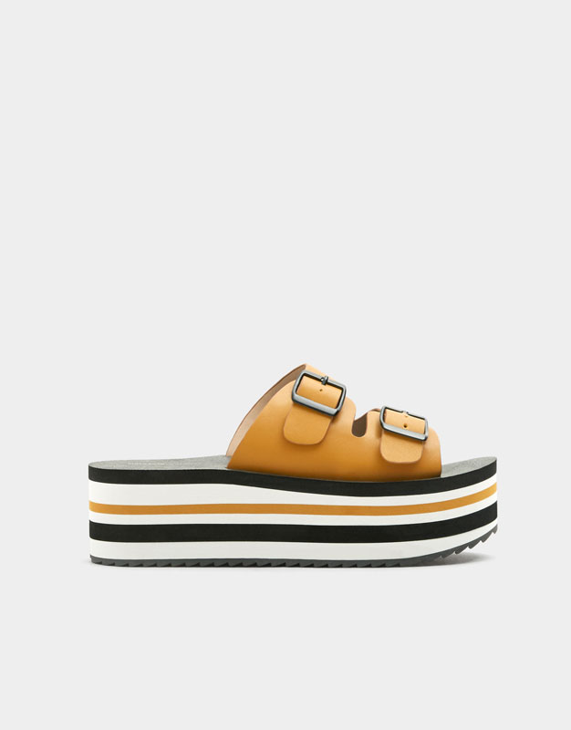 Shoptagr Sandale Jaune Moutarde Deux Boucles By Pull Bear