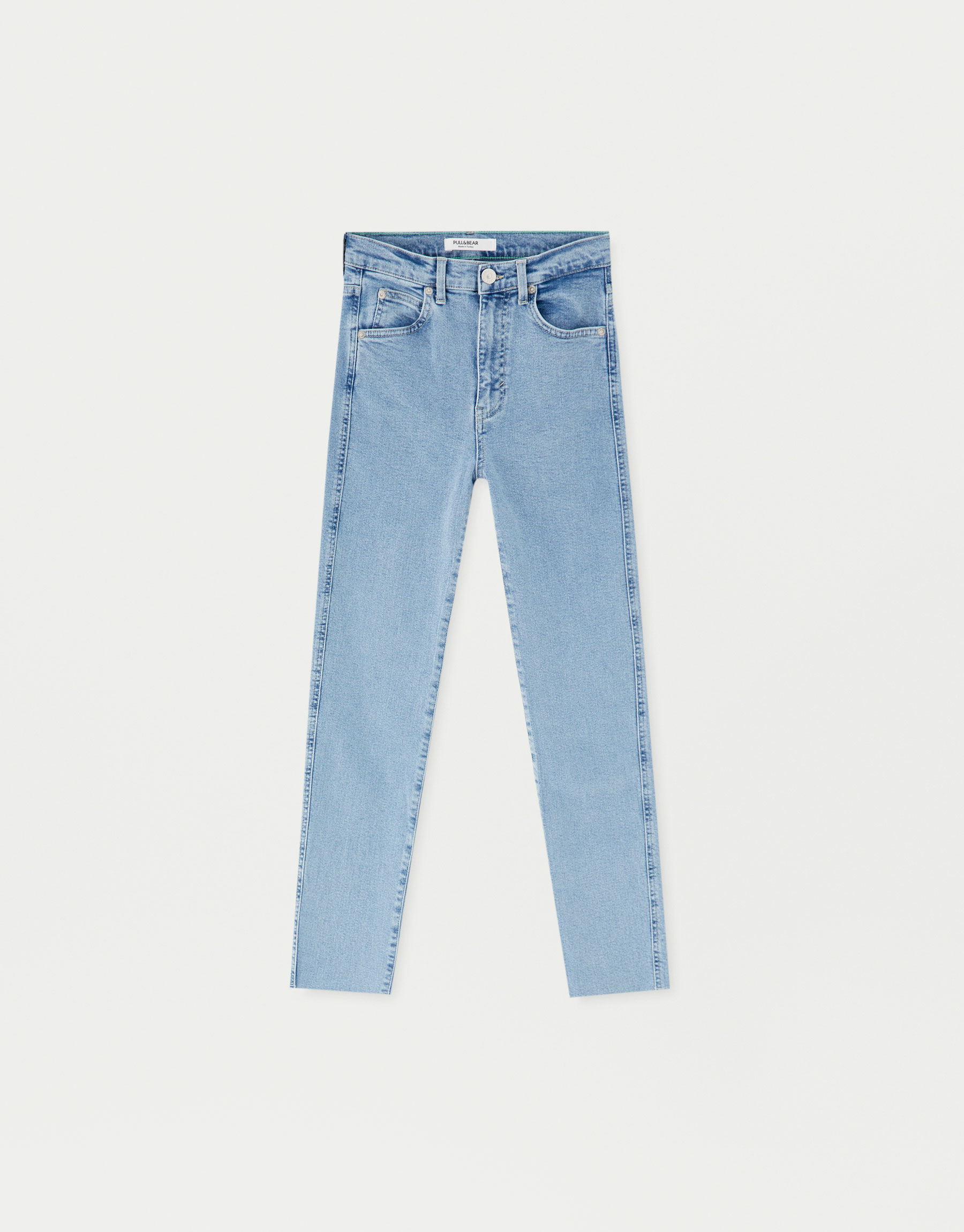 pull and bear slim fit