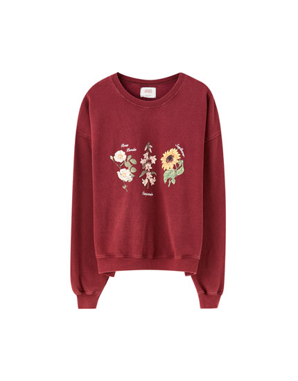 sudadera roja pull and bear mujer