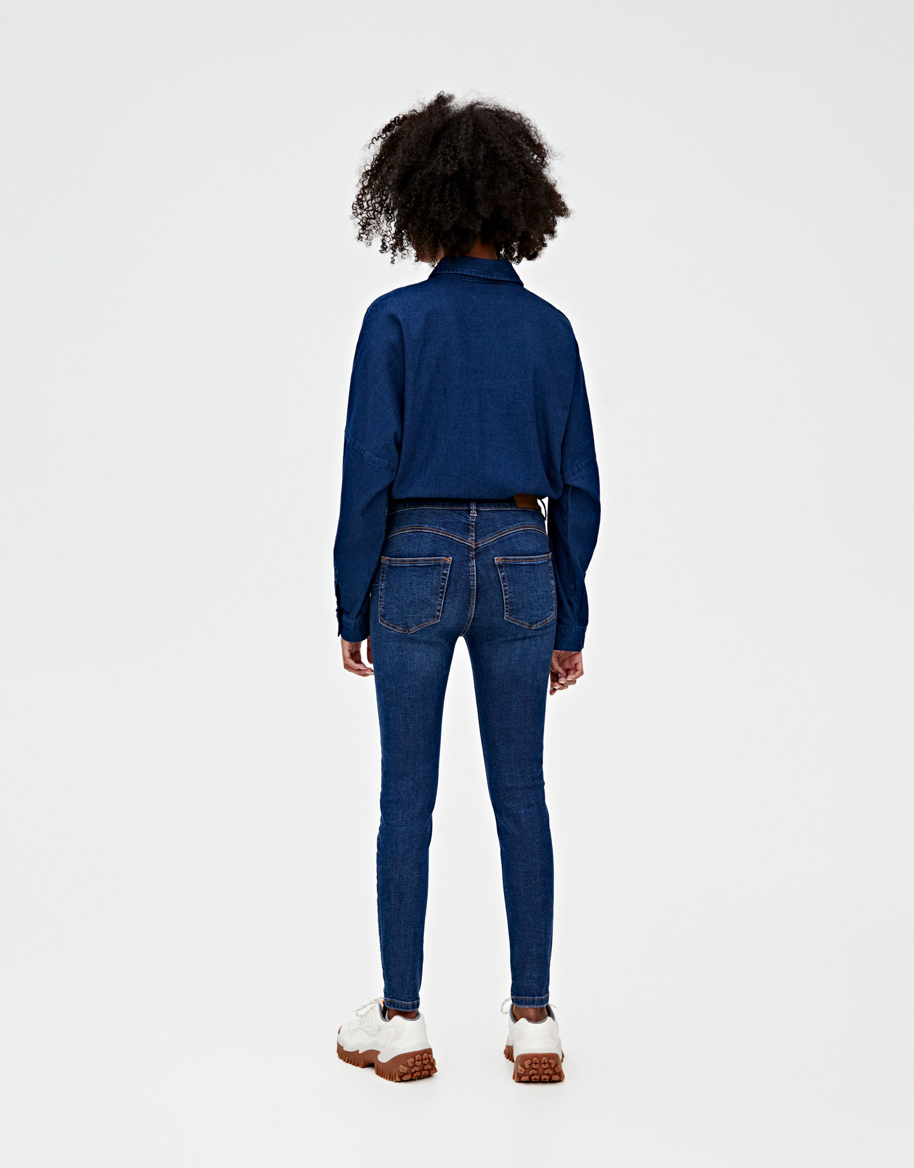 Pull \u0026 Bear - Basic push-up jeans
