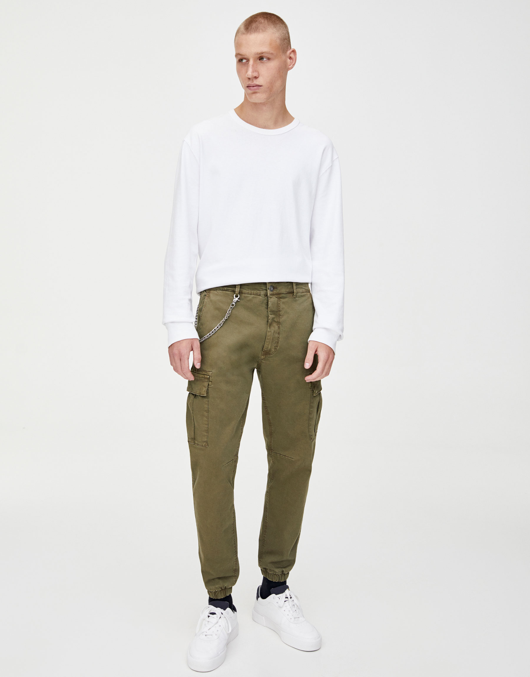 Pull \u0026 Bear - Slim fit cargo-style chinos