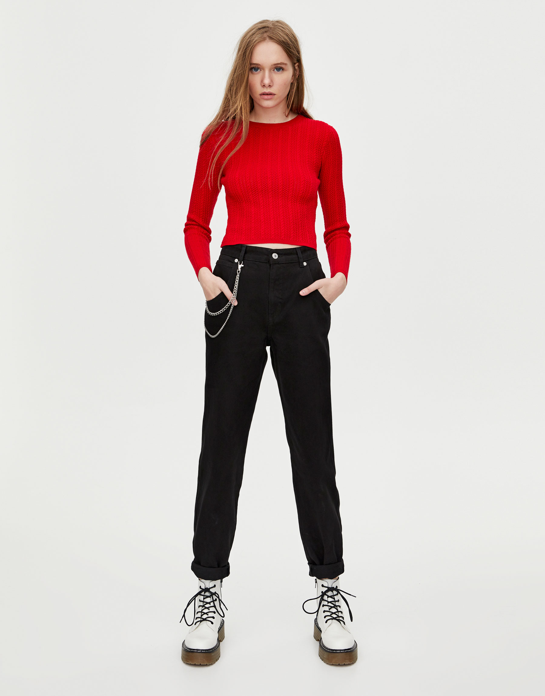 Pull & Bear - Baggy jeans with chain