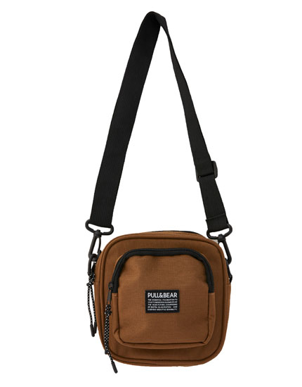 Pull and bear sling bag Clearance