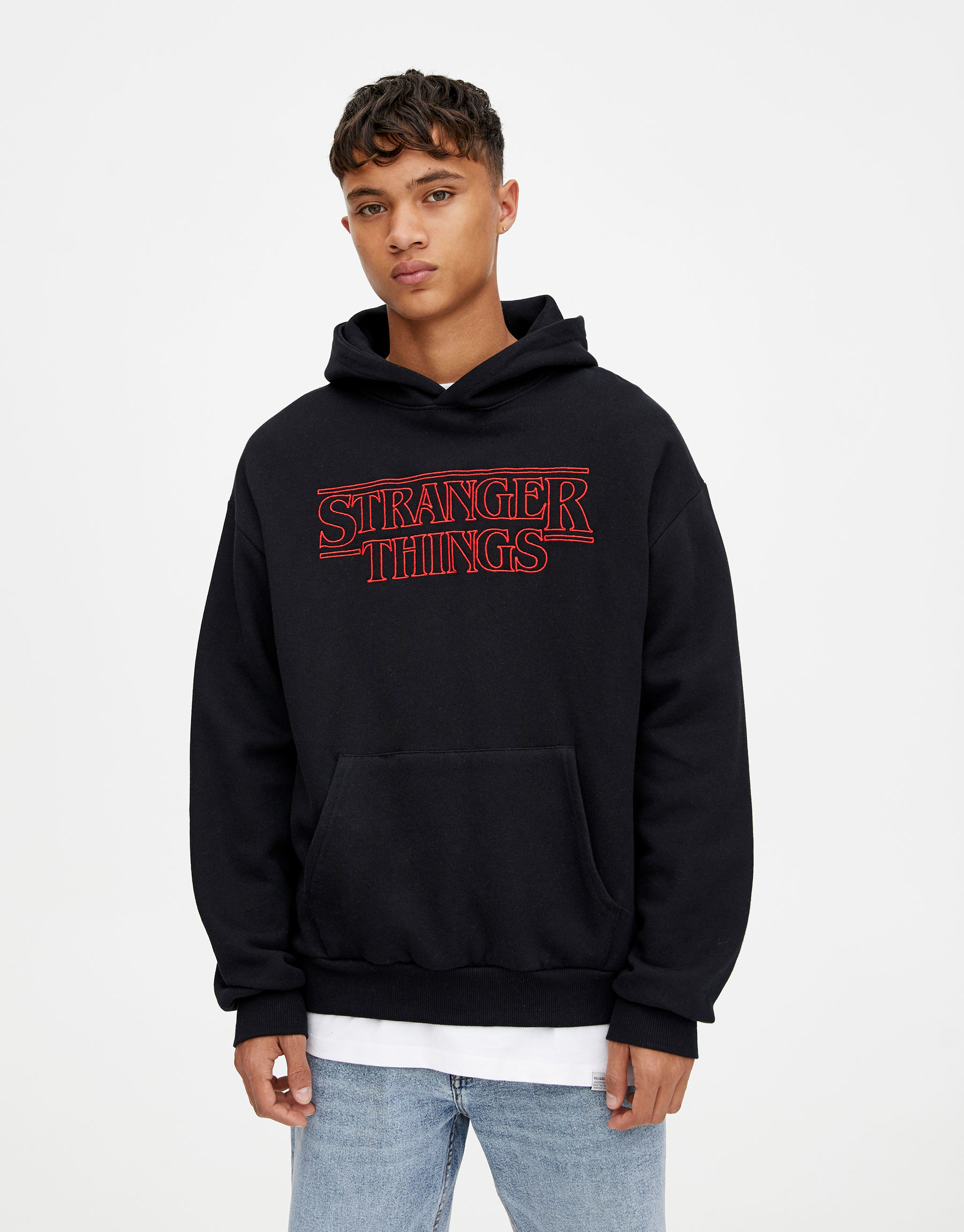 stranger things sweatshirt pull and bear