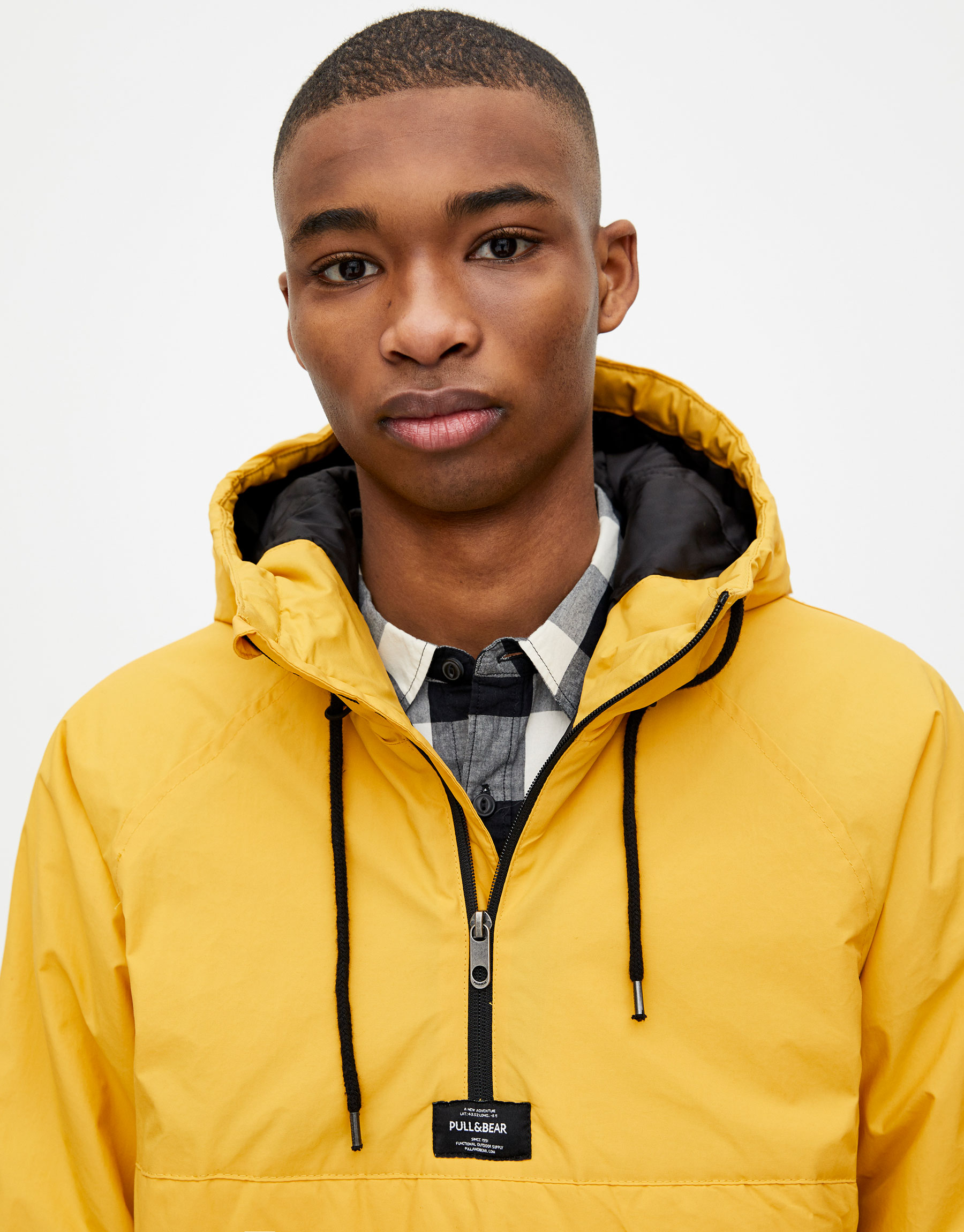 pull and bear half zip jacket