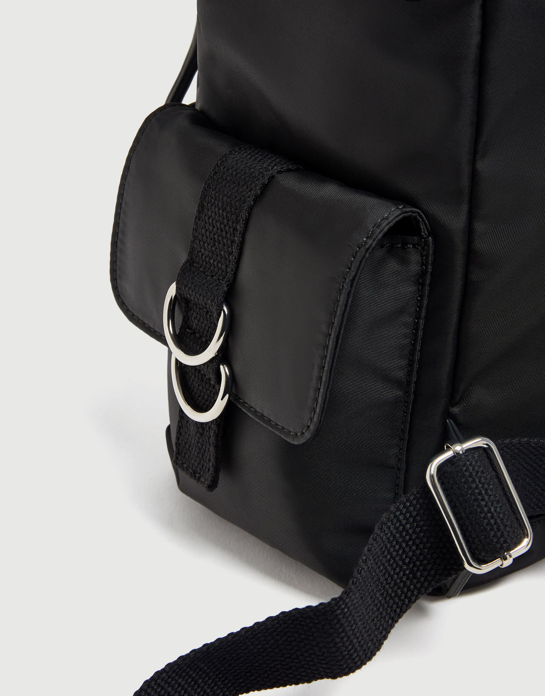 d ring backpack