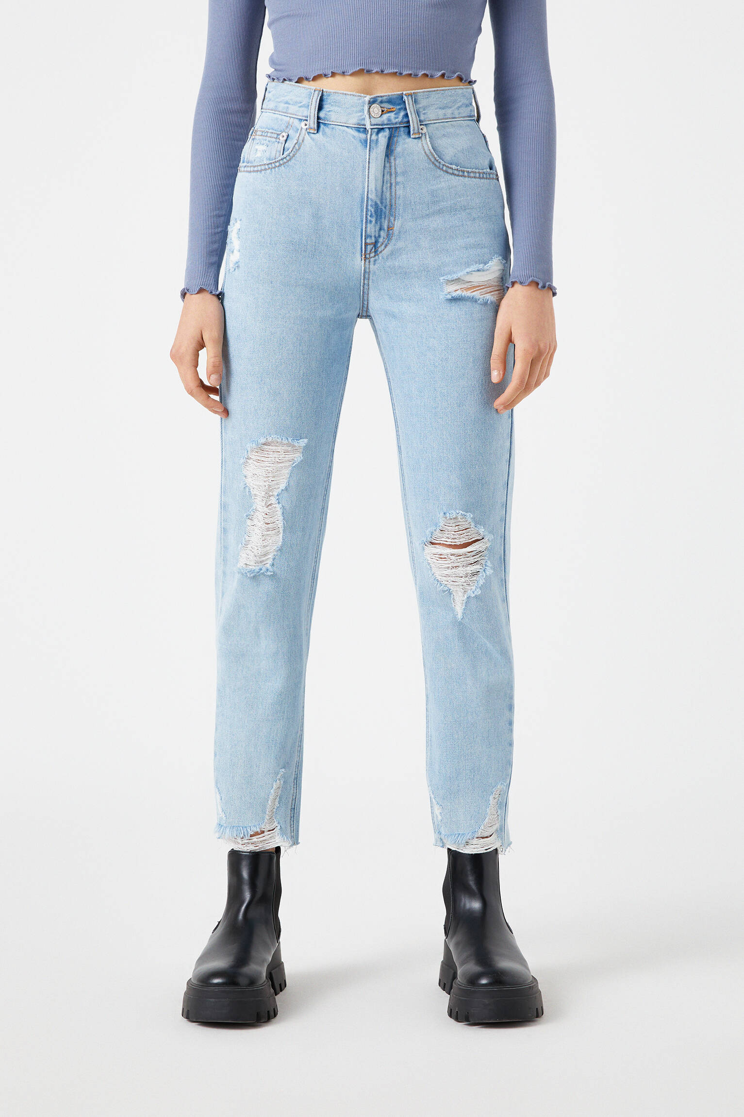 pull and bear ripped mom jeans