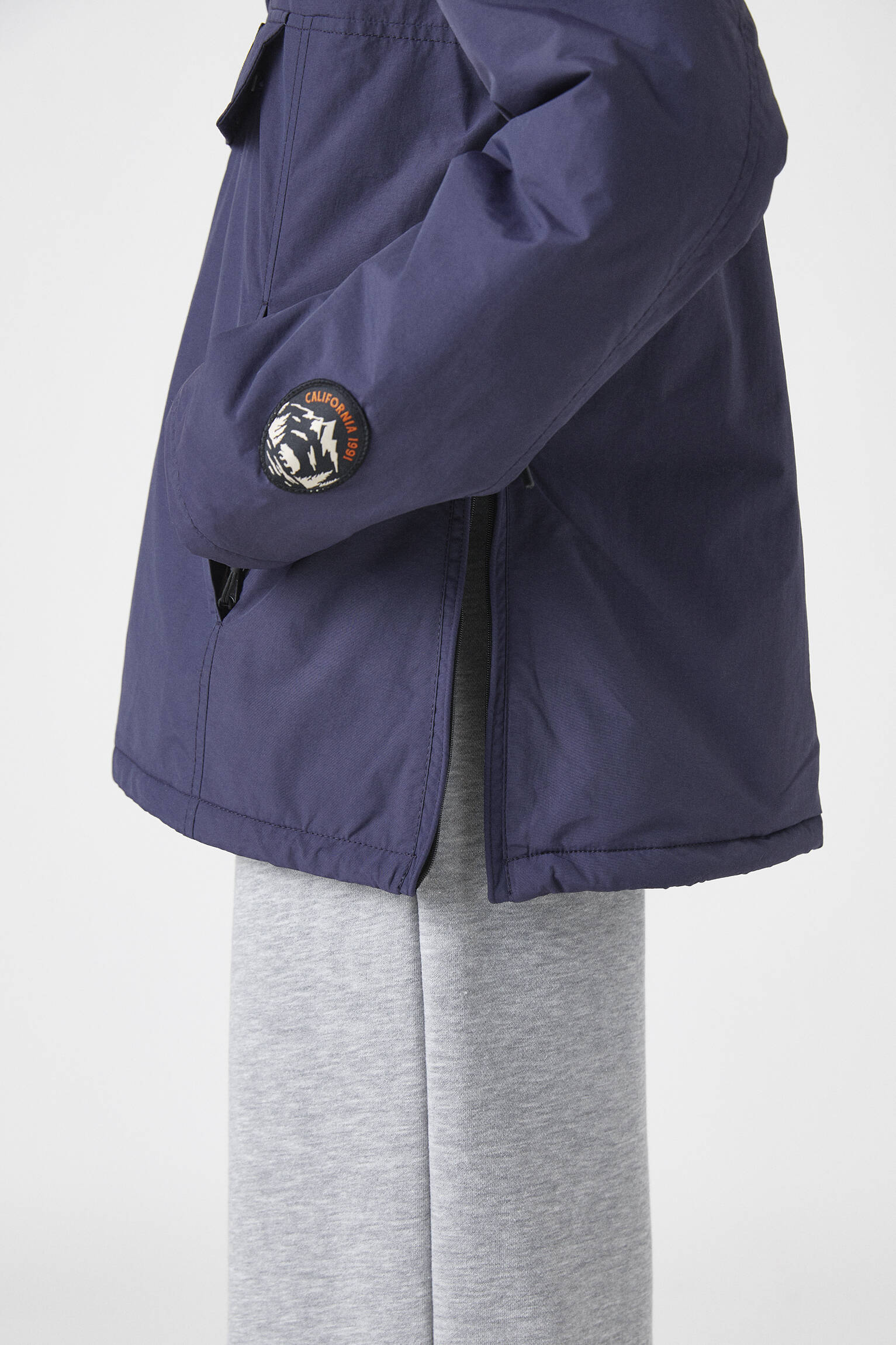 pull and bear pacific republic jacket