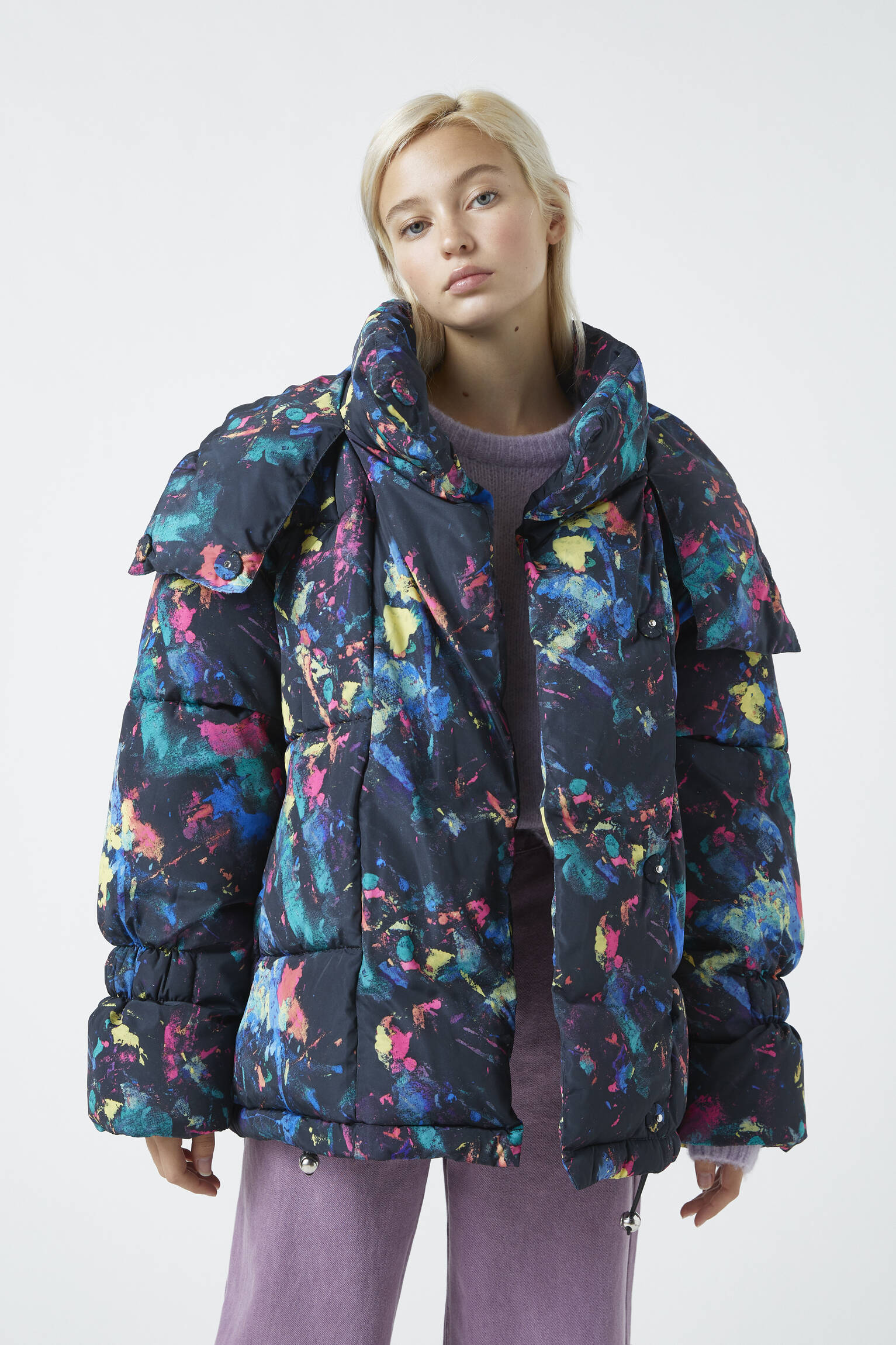 Pull & Bear - Puffer jacket with paint splatter print