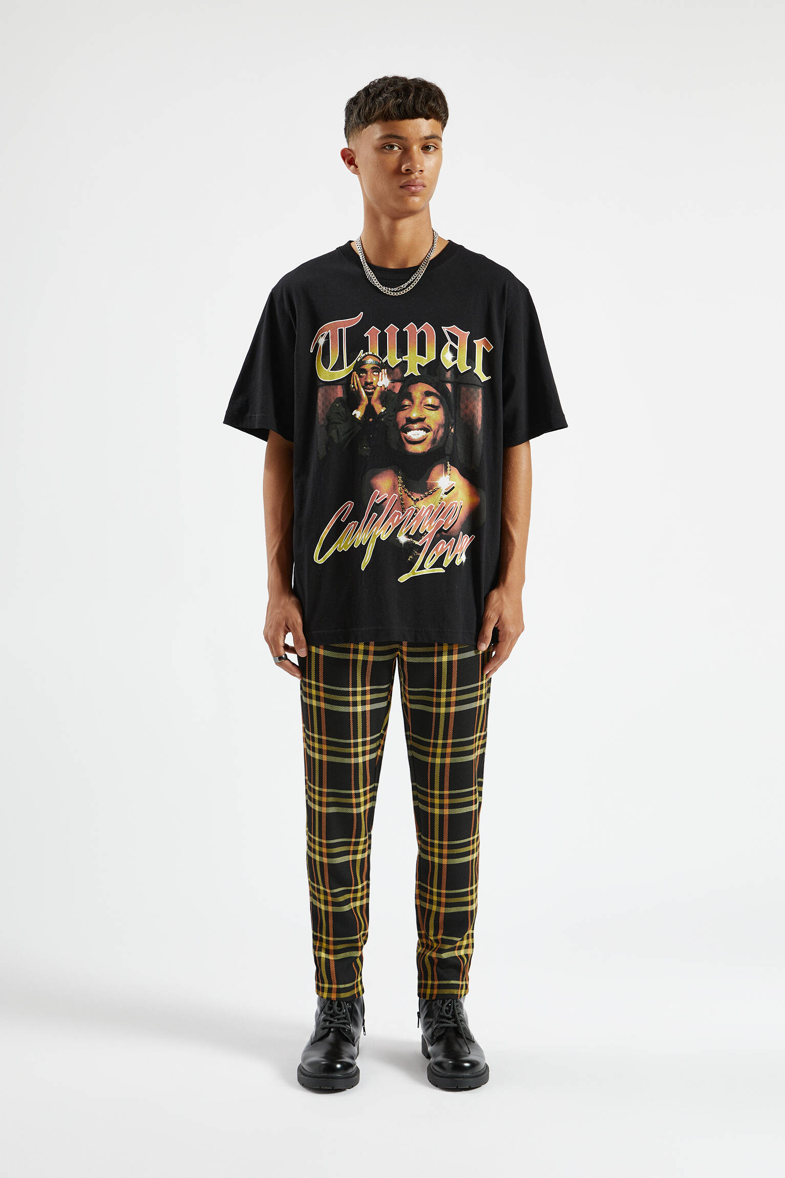 Pull & Bear - Black T-shirt with Tupac illustration