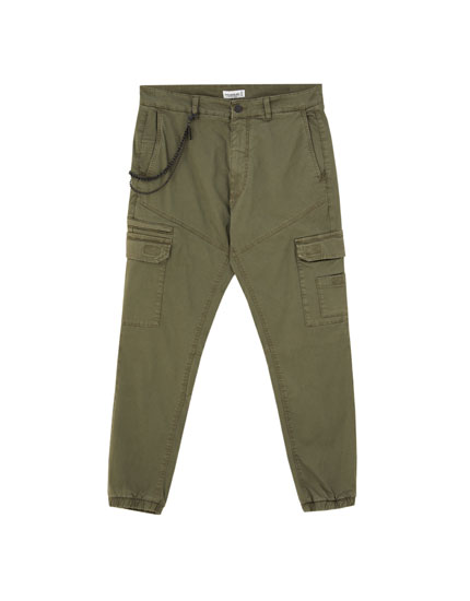 Cargo chino trousers with chain - PULL\u0026BEAR