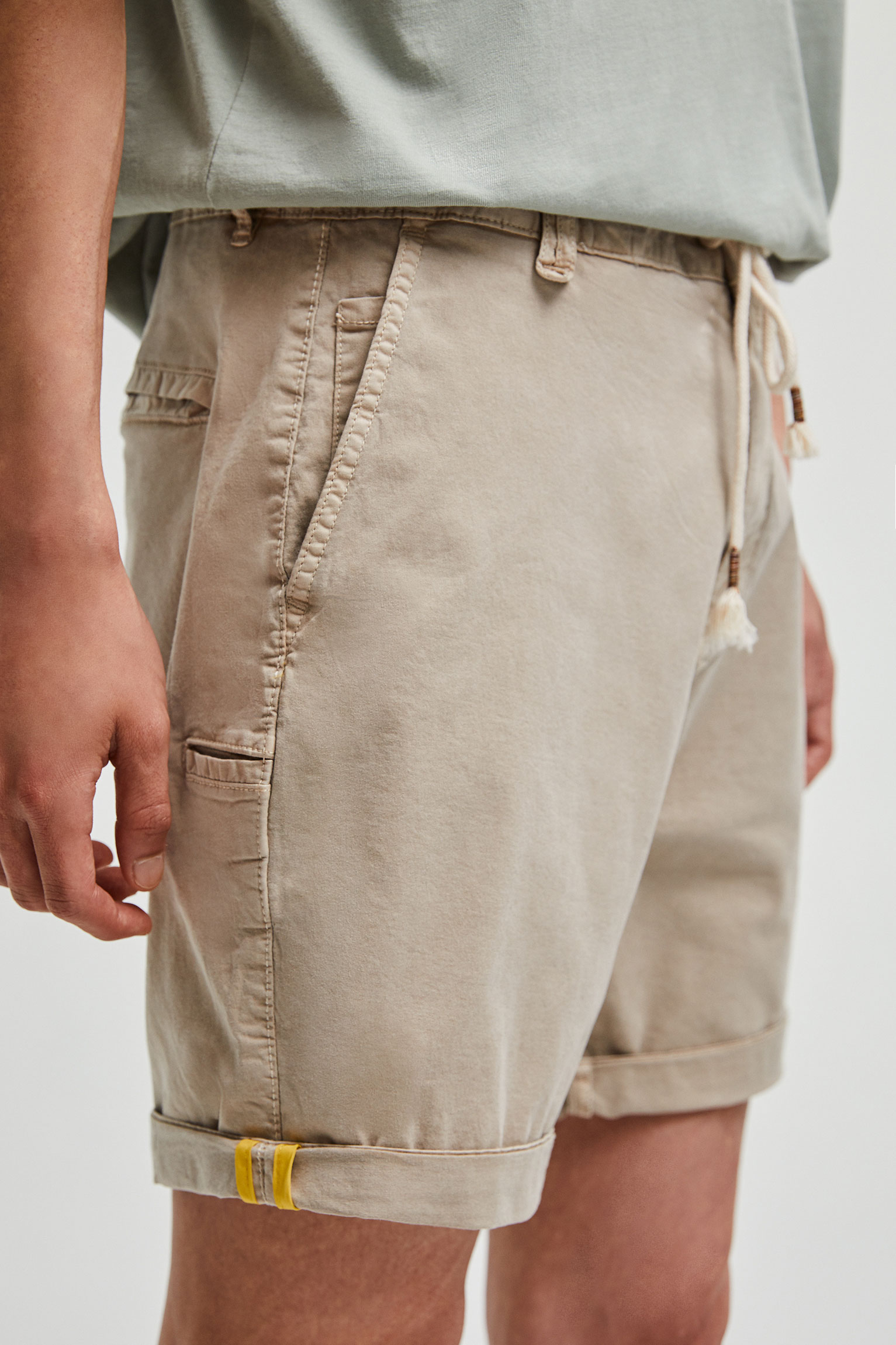 pull and bear bermuda femme