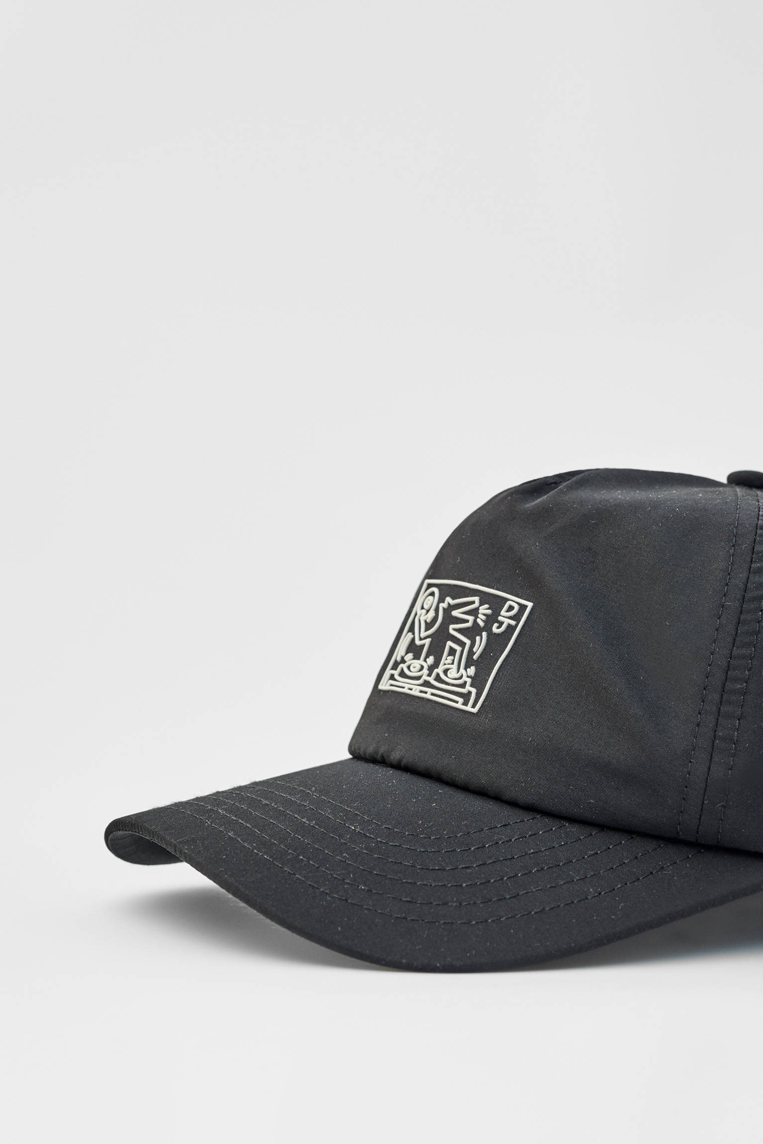 Pull \u0026 Bear - Black Keith Haring cap