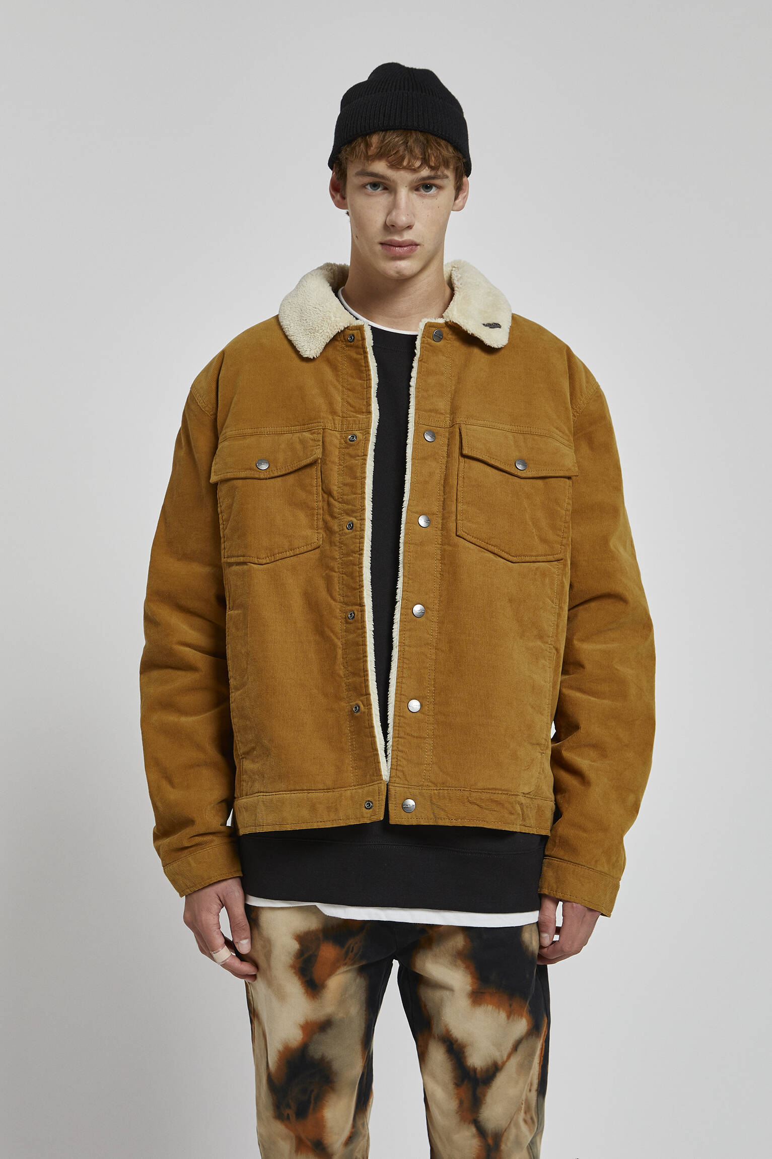Pull & Bear - STWD trucker jacket with faux shearling collar