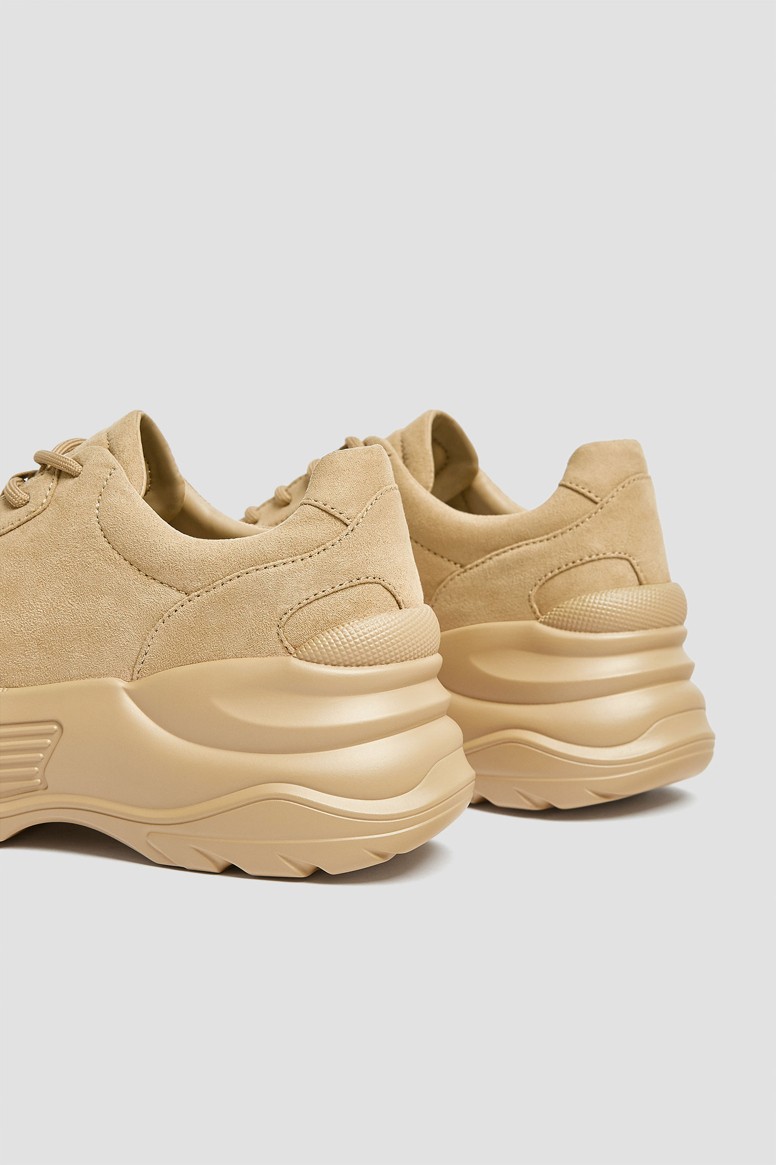 sand coloured nike trainers