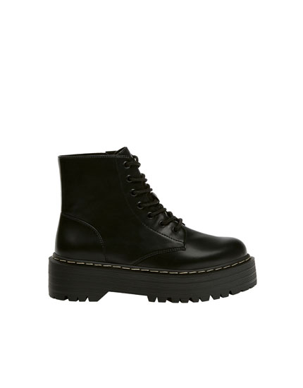 Black platform sole boots - PULL\u0026BEAR