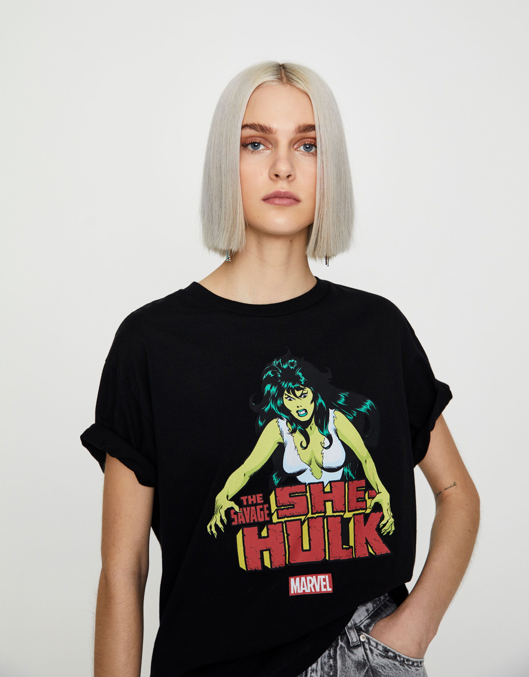 Pull & Bear - Black She-Hulk T-shirt