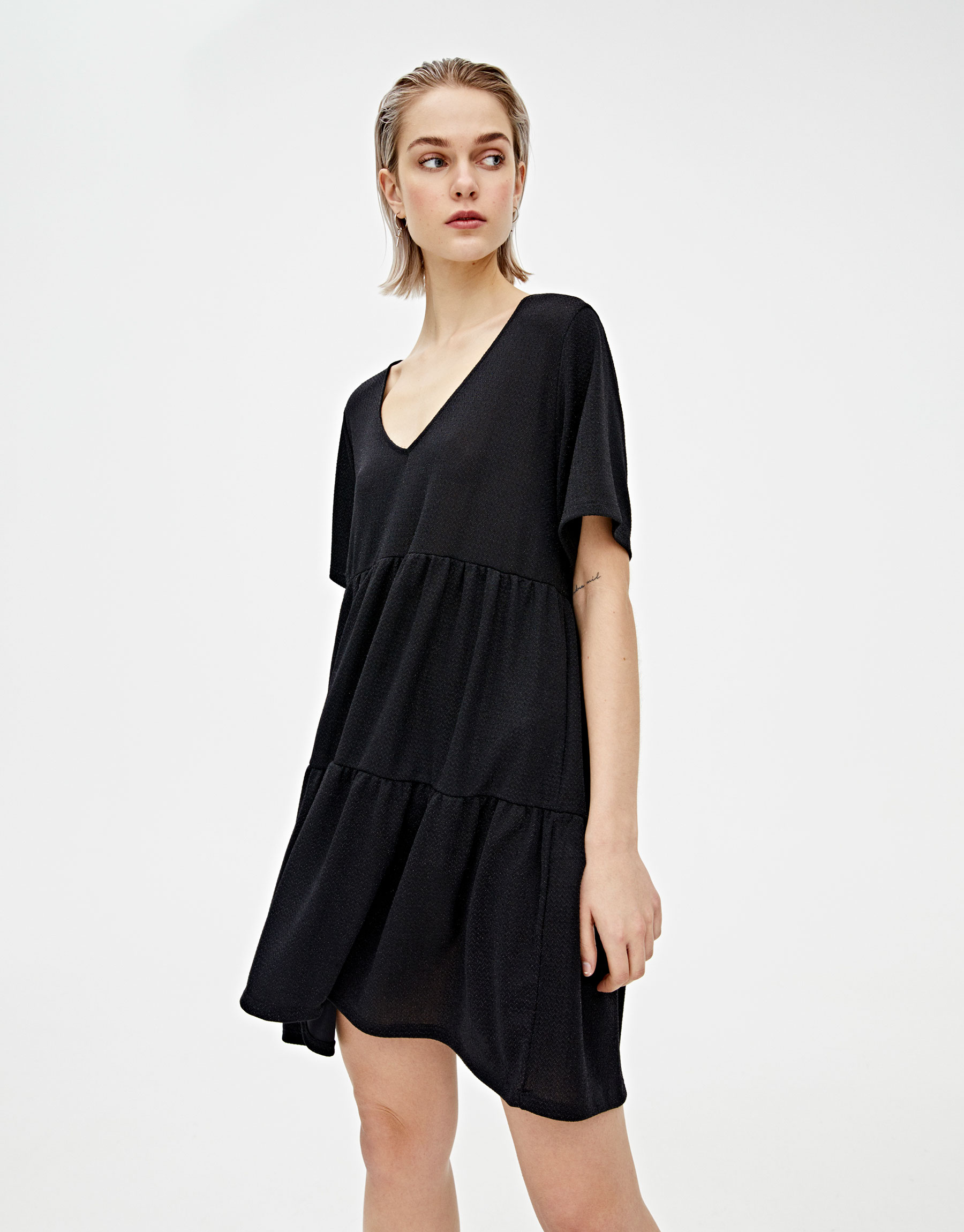 robe noir pull and bear