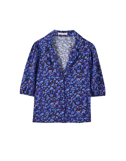 Gynaikeies Mployzes Kai Poykamisa Anoi3h Kalokairi 2020 Pull Bear