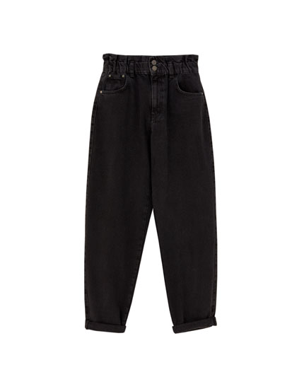 black jeans pull and bear