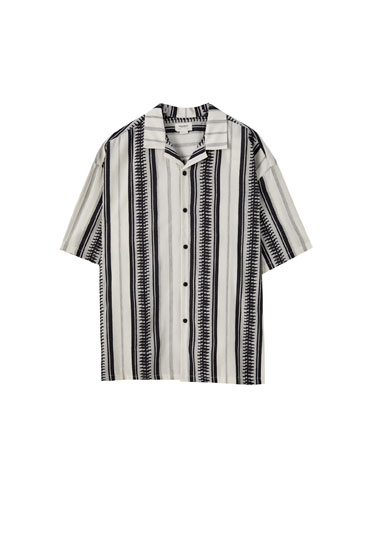 Discover the latest in Men’s Shirts | PULL&BEAR