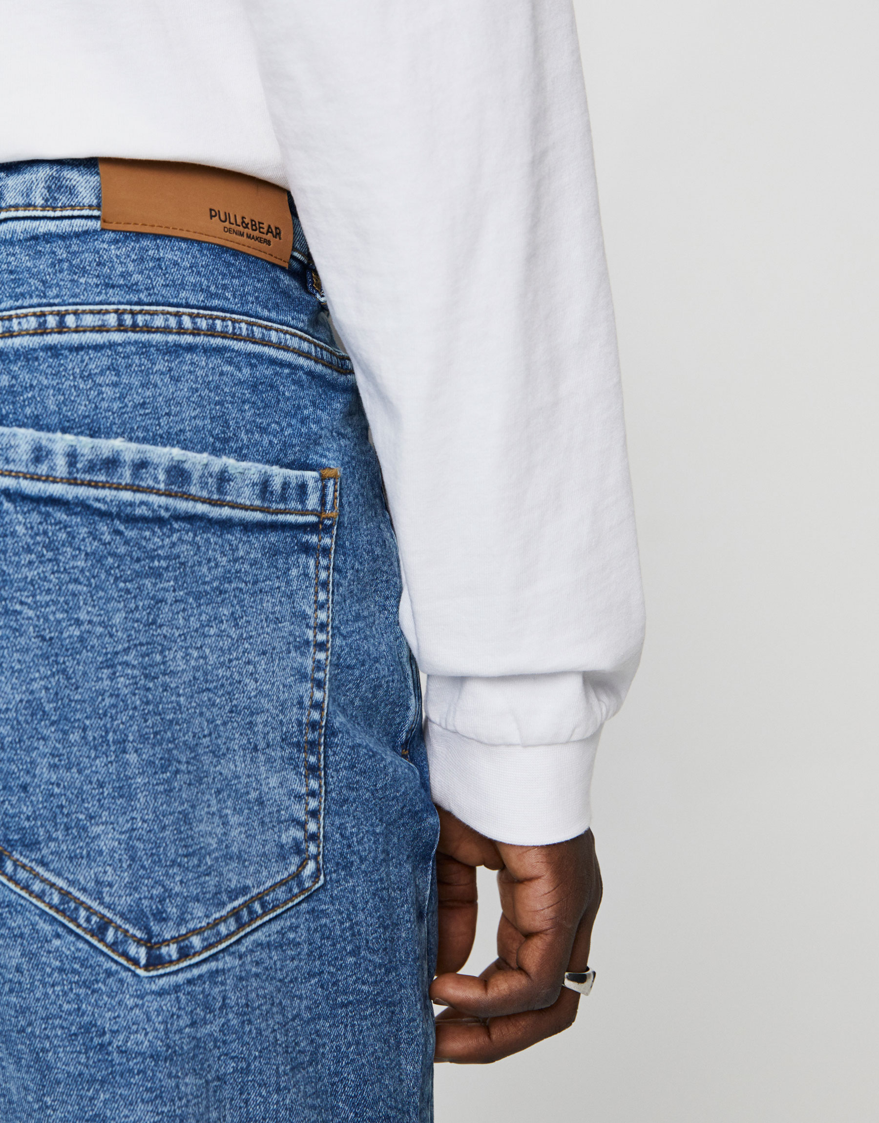 pull and bear denim makers