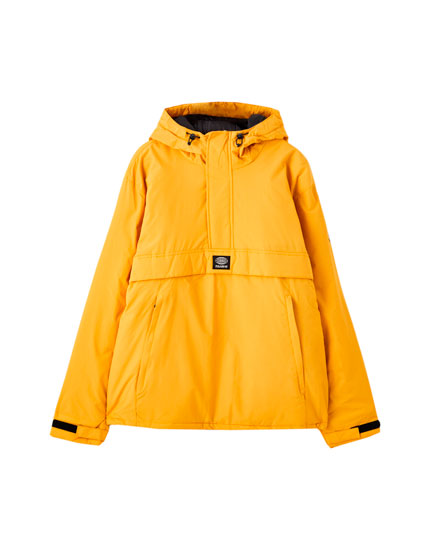 chaqueta amarilla pull and bear - 60% descuento - gigarobot.net
