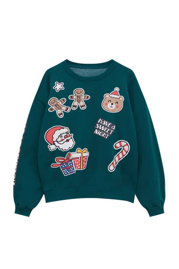 Sweatshirt with Christmas patches
