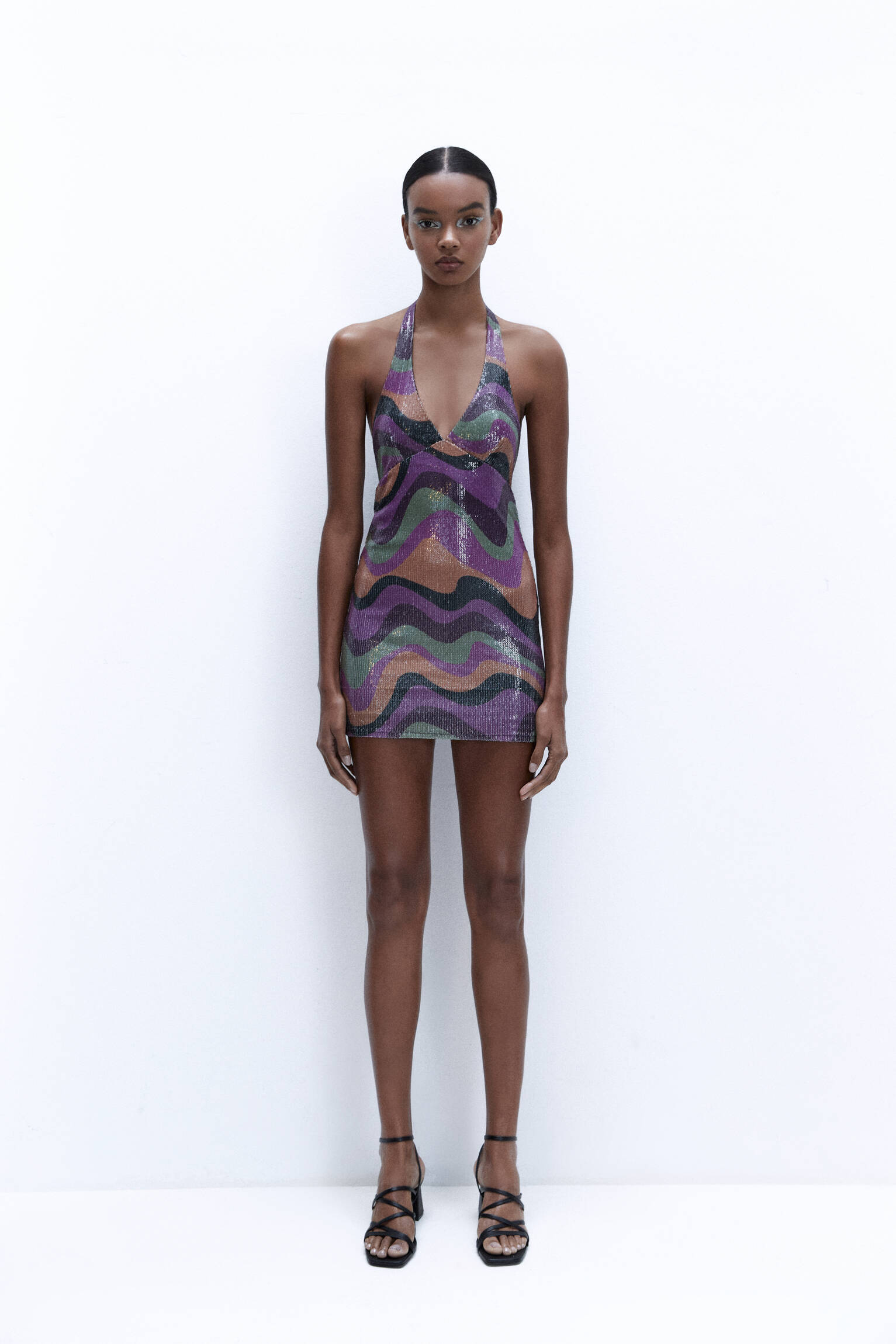 pull and bear robe paillette