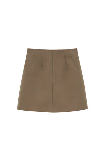 Mini skirt with seam details