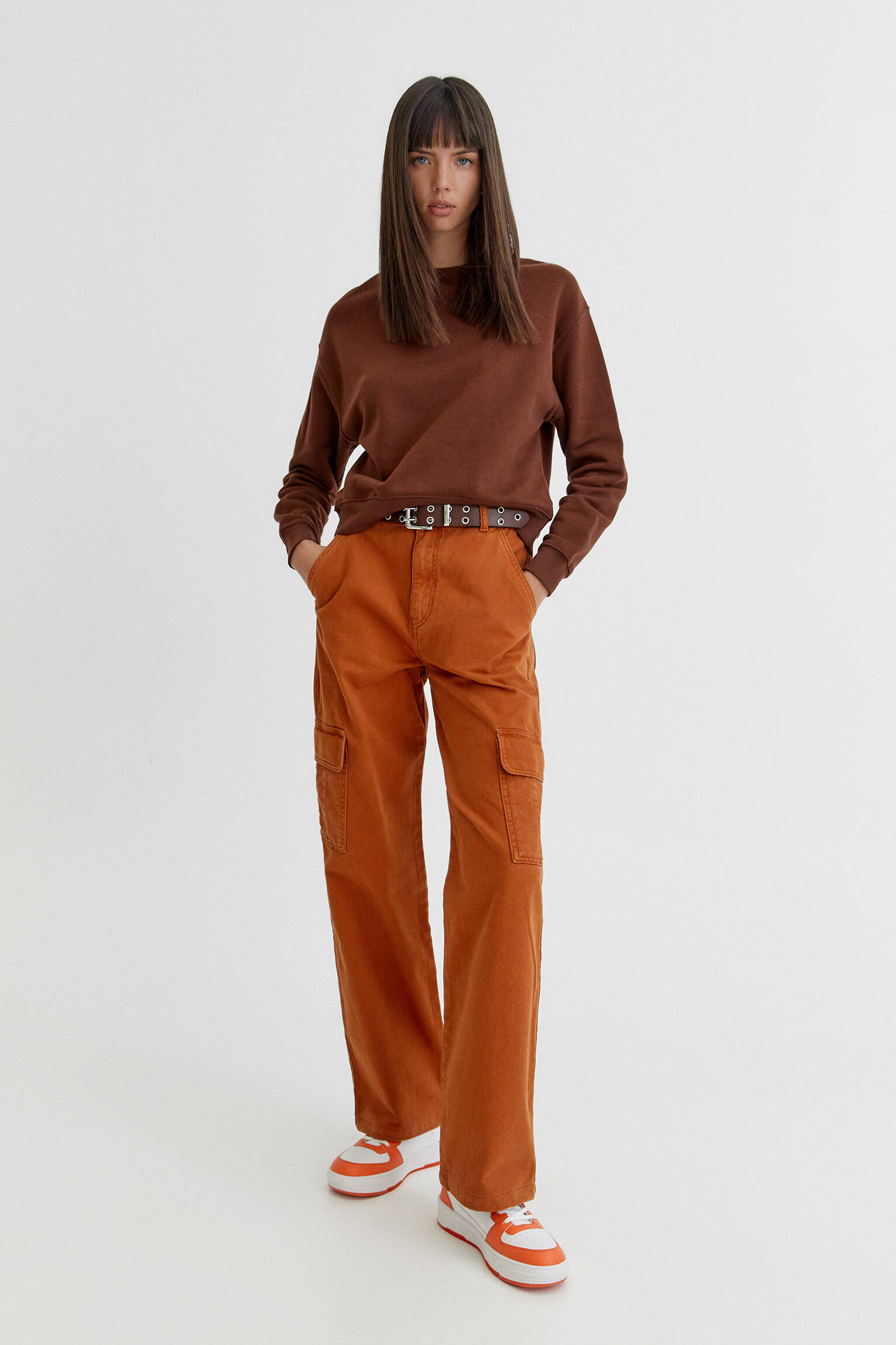 Pull \u0026 Bear - Sudadera básica color cuello redondo