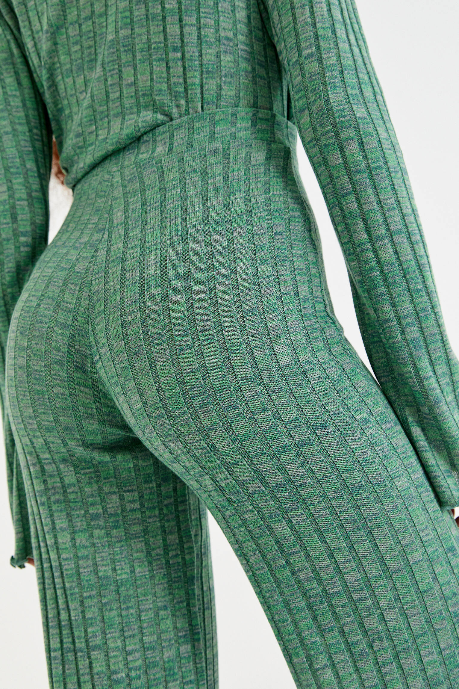 Pull \u0026 Bear - Pantalón fluido punto jaspeado
