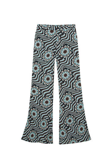 Trousers with retro print