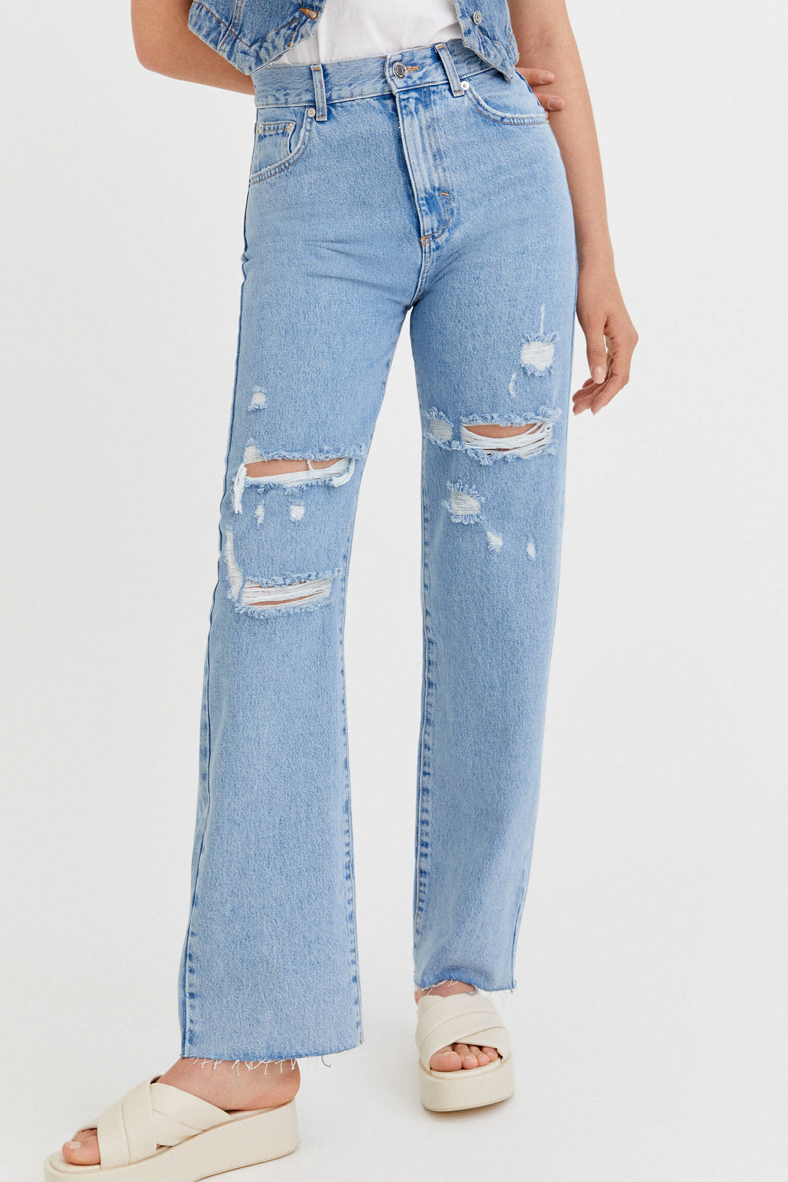 Pull \u0026 Bear - Jeans rectos tiro alto rotos