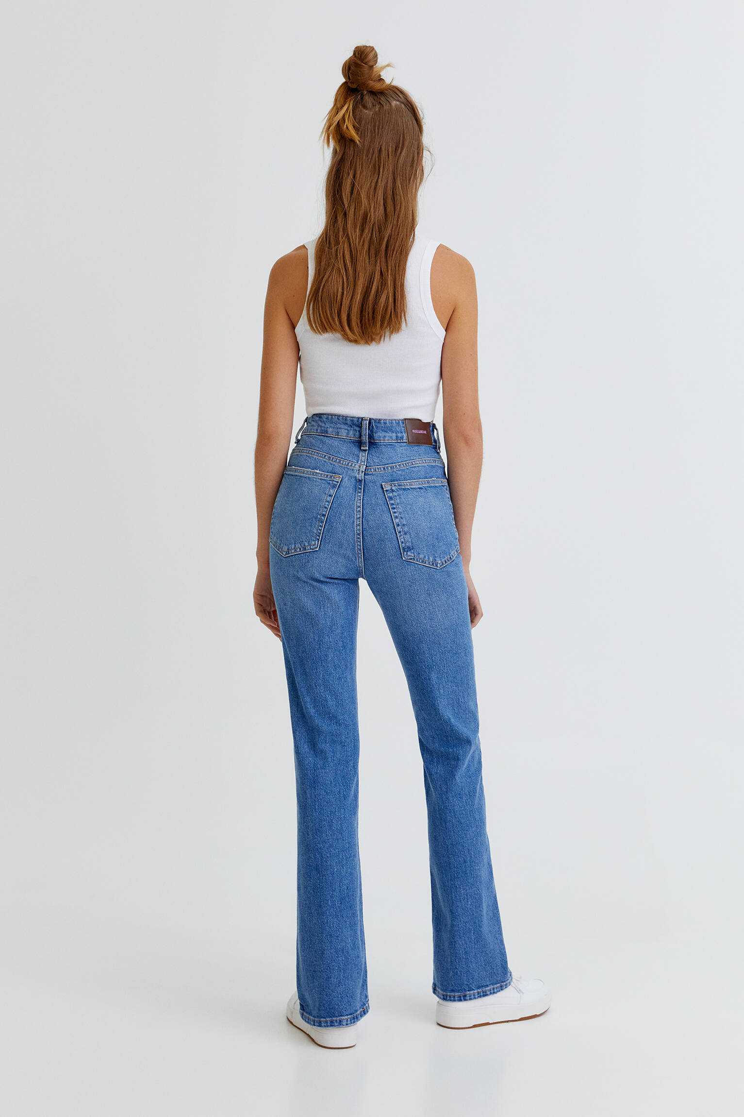 Pull \u0026 Bear - Jeans tiro alto corte bota