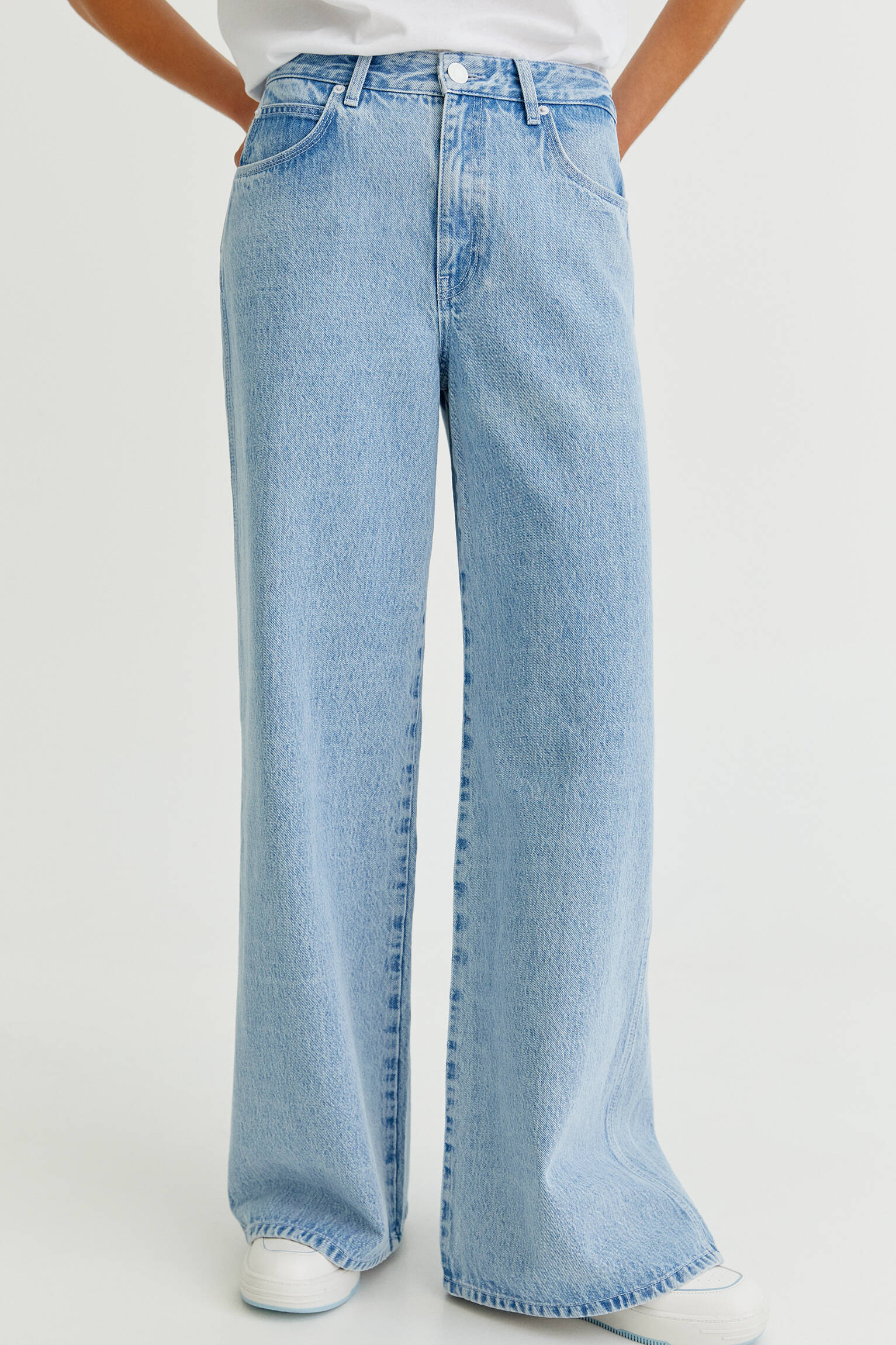 Modalite.net - Pull & Bear - High-waist wide-leg jeans