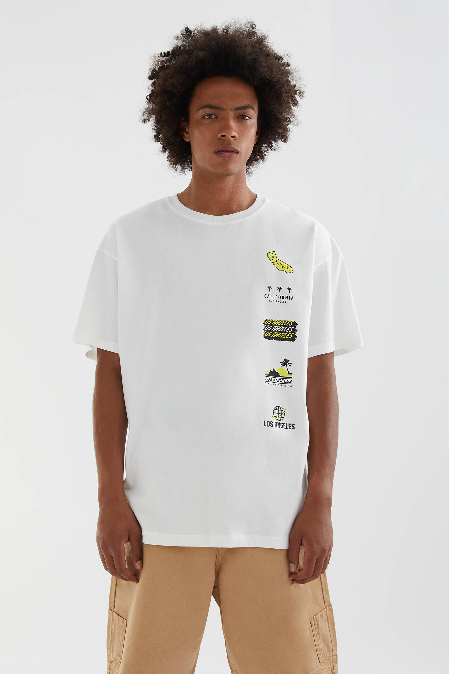 Pull & Bear - White T-shirt with STWD illustrations