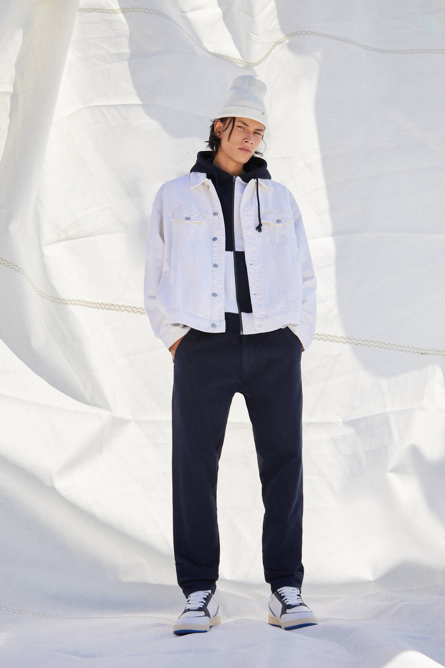 Pull \u0026 Bear - Pantalón chino standard fit